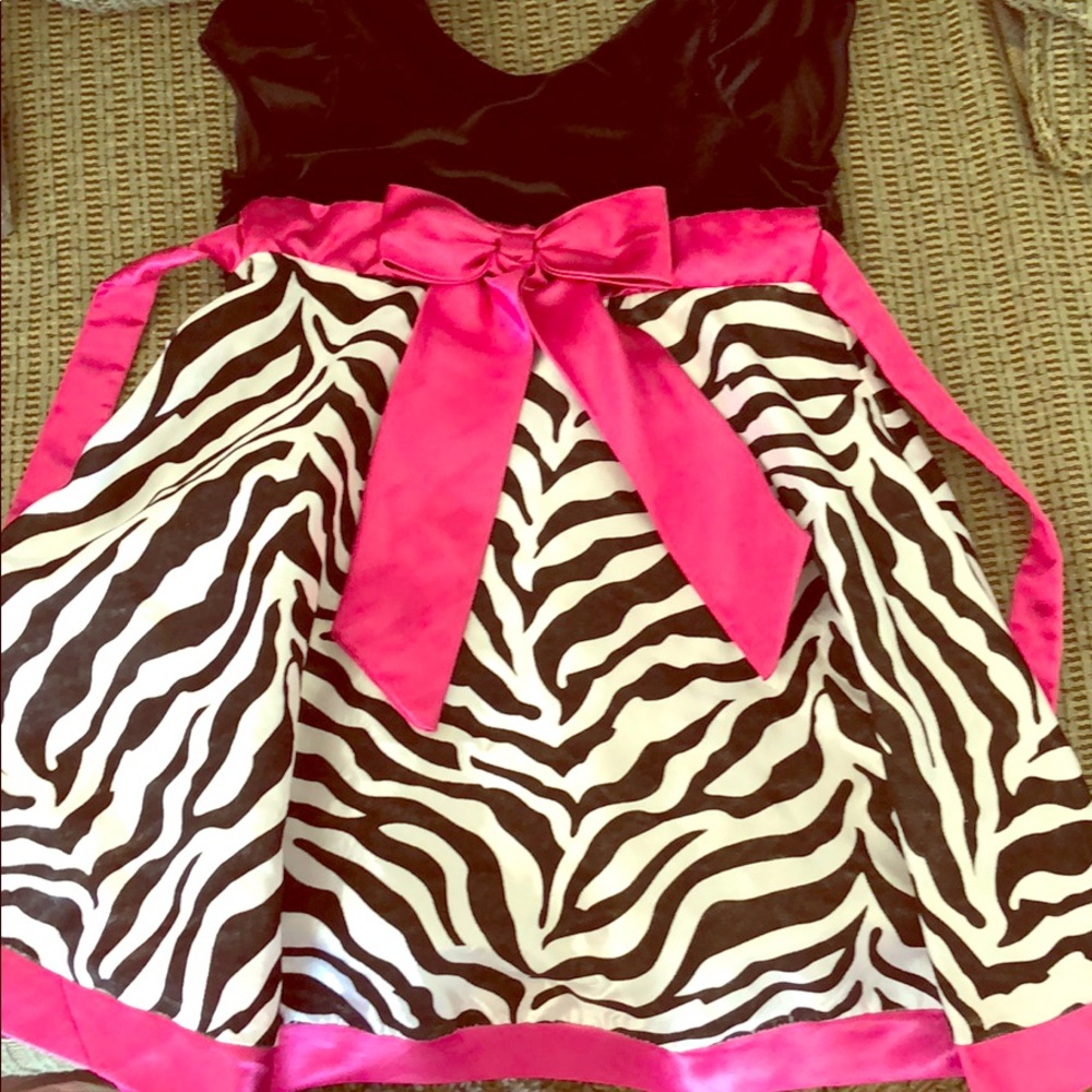 Girls dress